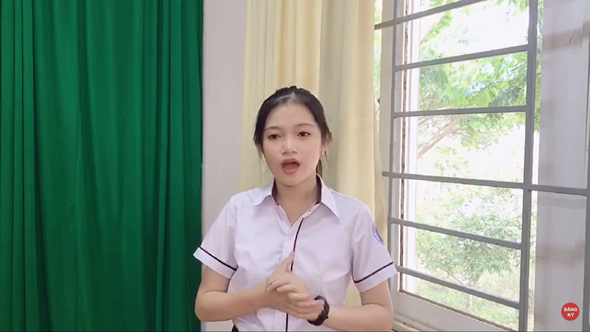 Video đạt giải Ba của thí sinh Nguyễn Thị Thu Thanh trong Cuộc thi hùng biện tiếng Anh THPT cấp tỉnh năm học 2020-2021
