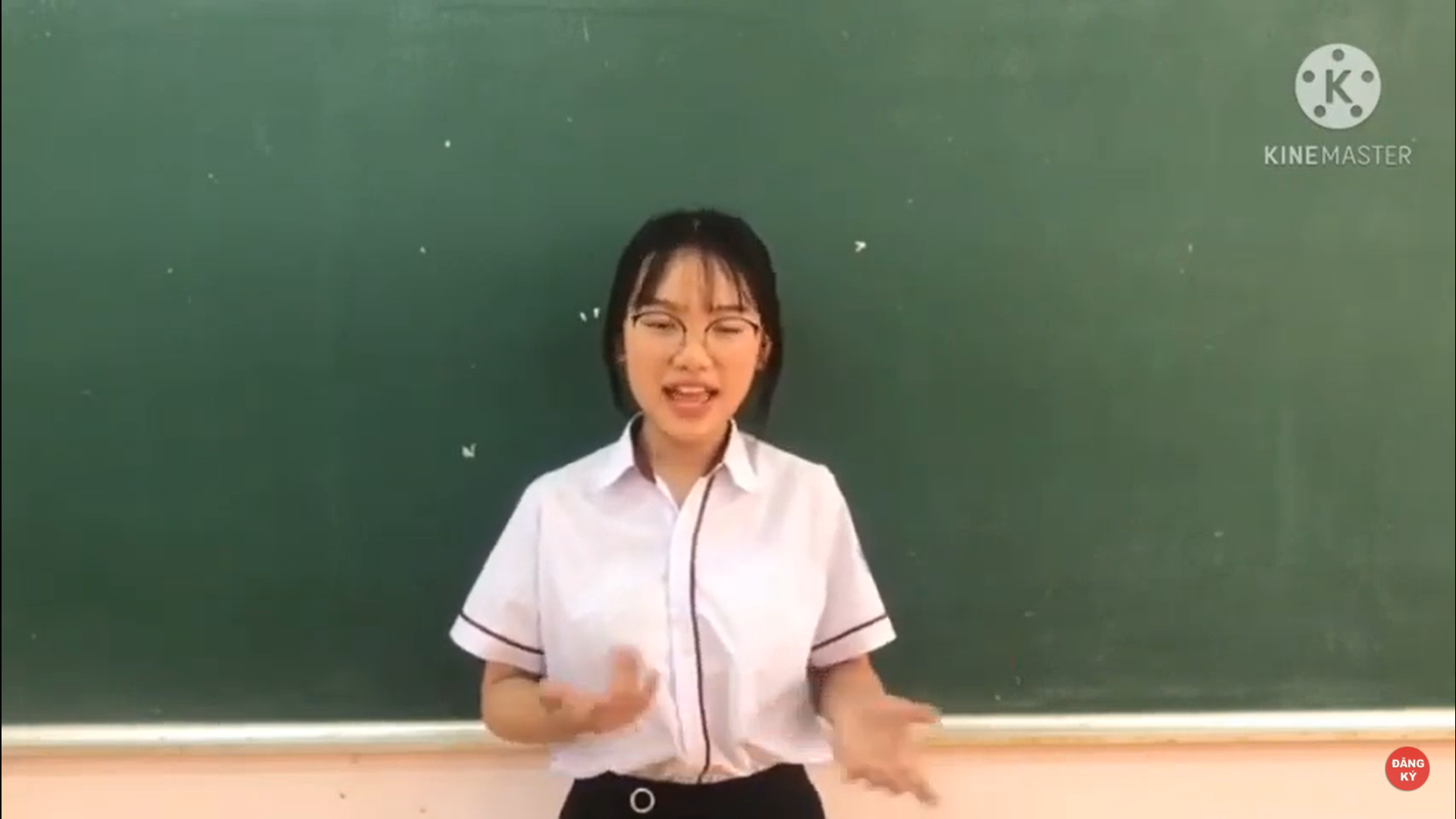 Video đạt giải Khuyến khích của thí sinh Đinh Thị Thùy Nhung trong Cuộc thi hùng biện tiếng Anh THPT cấp tỉnh năm học 2020-2021